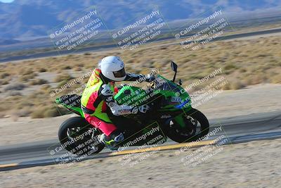 media/Dec-05-2024-Racers Edge (Thu) [[e102e0690b]]/3-B Group/Session 1 (Turn 9 Inside)/